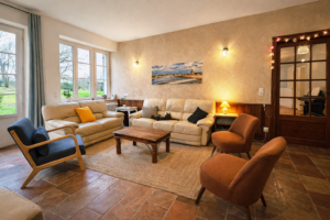 Salon ferme authentique avec chambres d’hôtes en Lomagne dans le Sud-Ouest